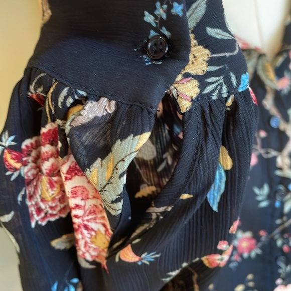 H&M GP & JBAKER gorgeous detailed blouse size 6 - Picture 5 of 11